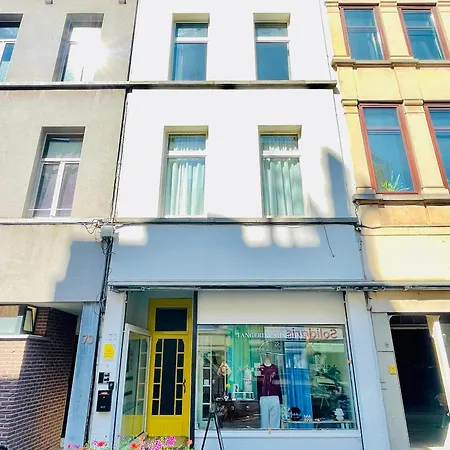 Ruime Woning In Een Leuke Buurt Nabij Het Centrum * Anvers
